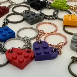 2x Herz Schlüsselanhänger aus Lego